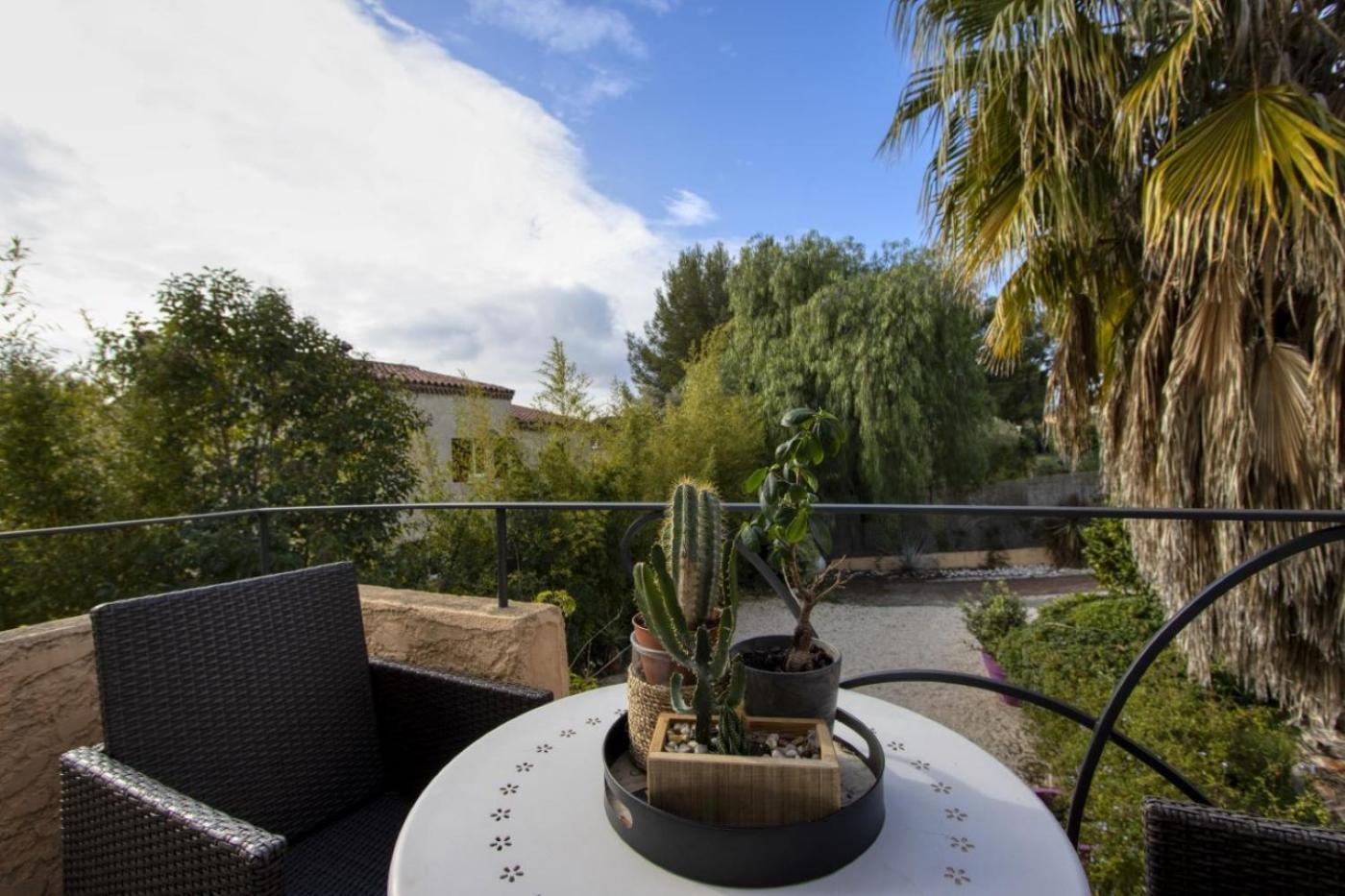 Villa Esperance- Appartement Entier T2 La Ciotat Exteriör bild