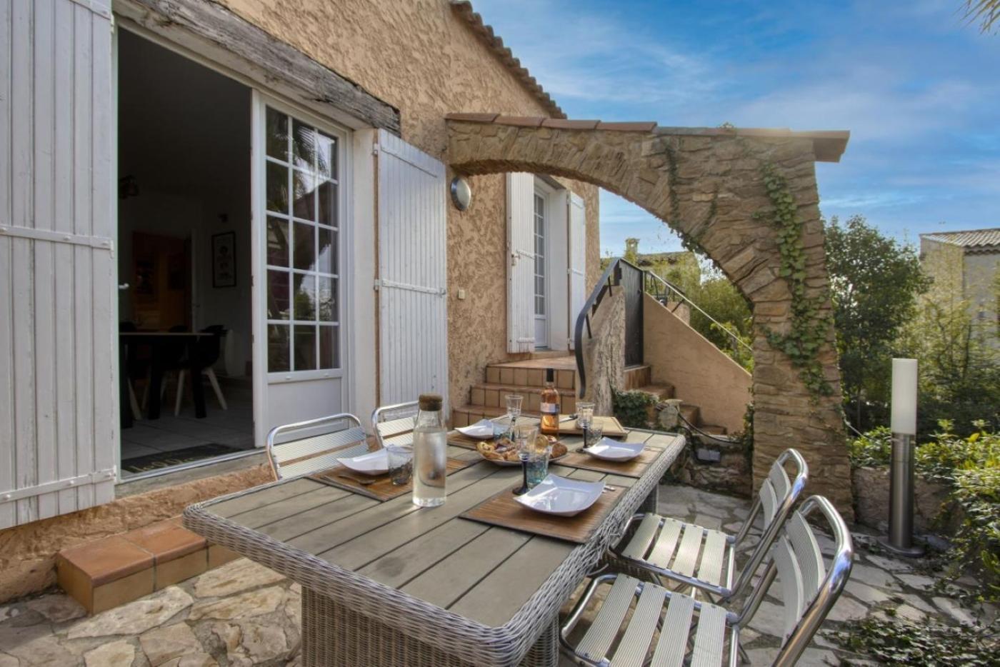 Villa Esperance- Appartement Entier T2 La Ciotat Exteriör bild