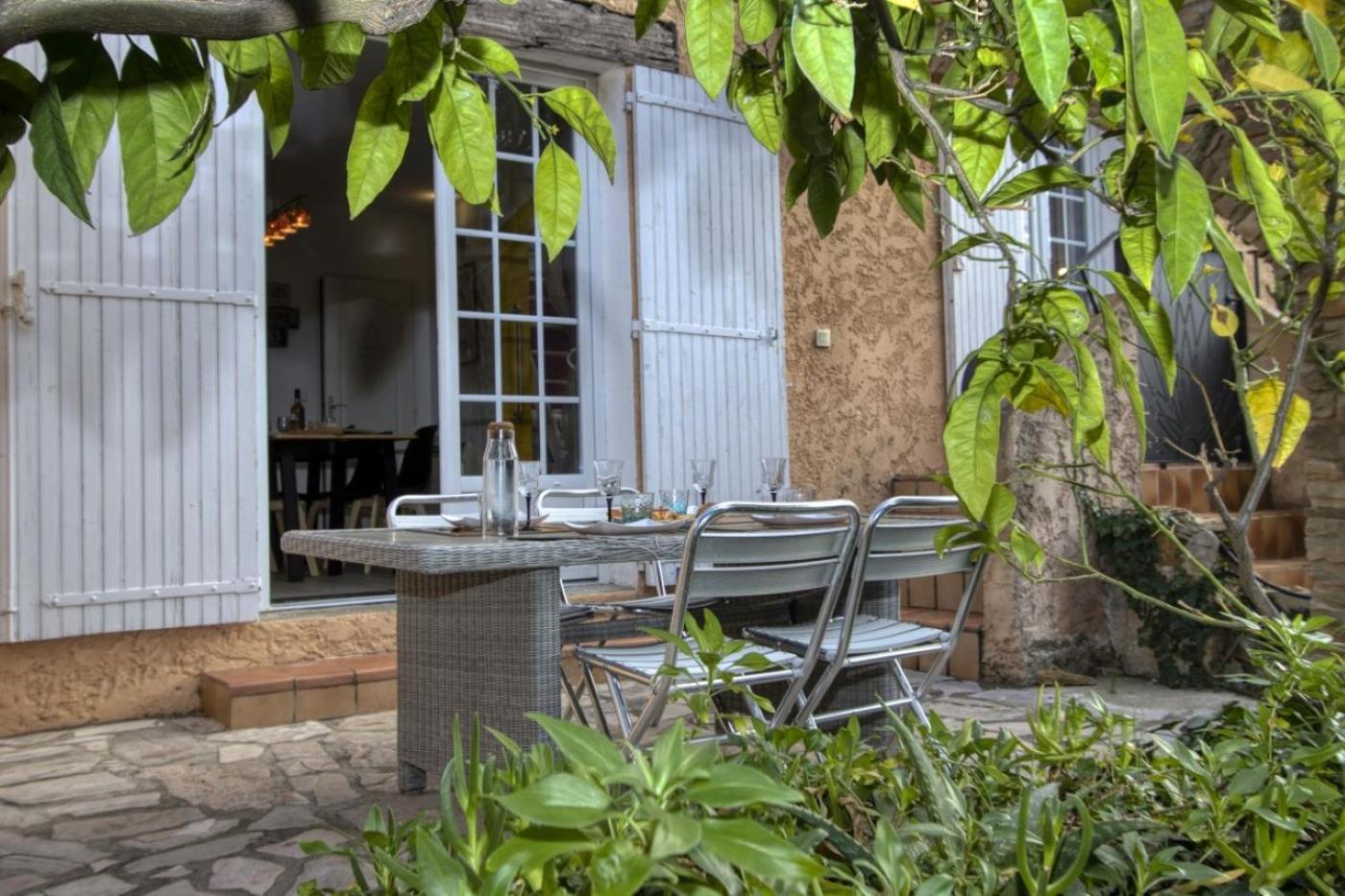 Villa Esperance- Appartement Entier T2 La Ciotat Exteriör bild